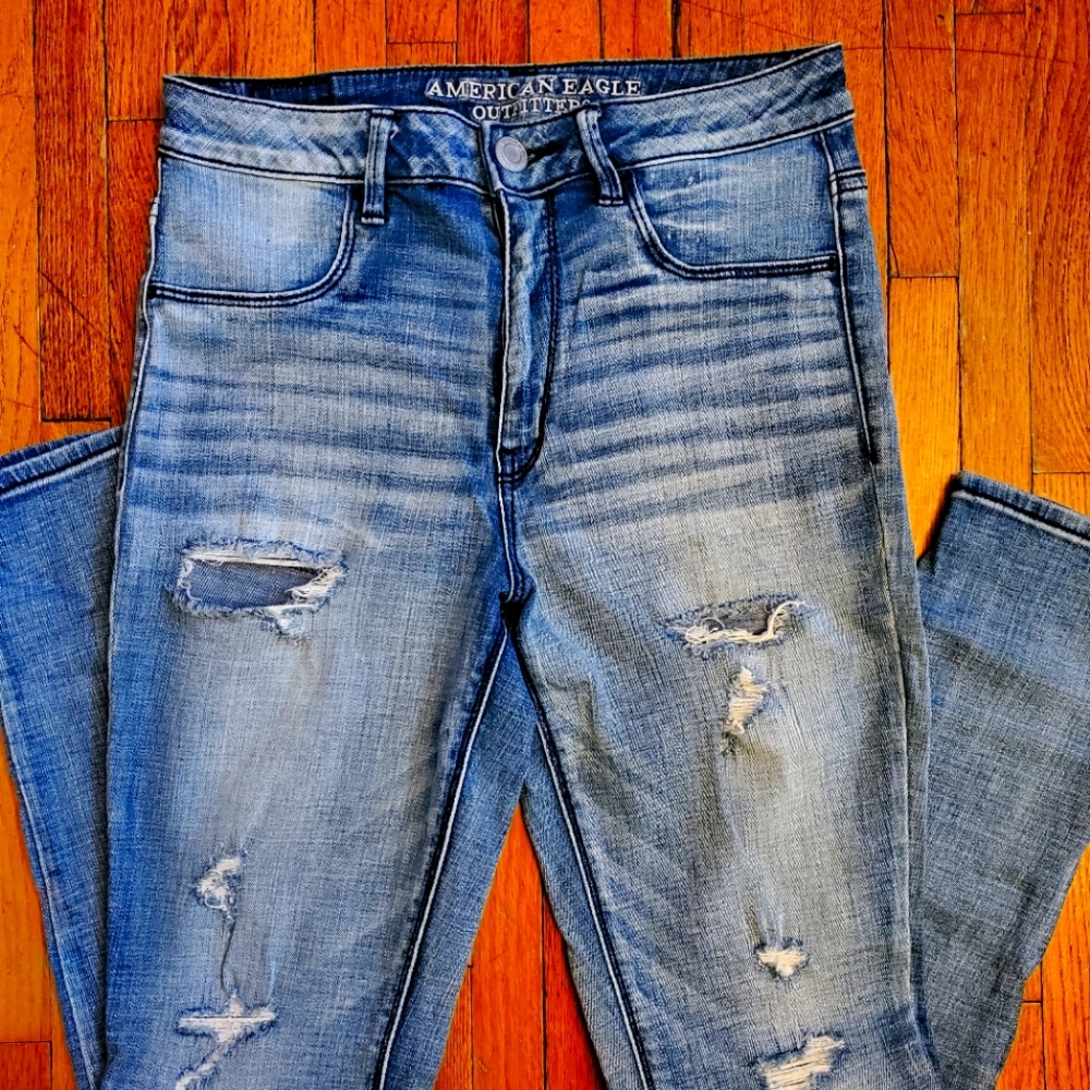American Eagle jeans size 6
